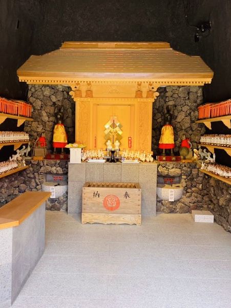 【東京都/穴守稲荷神社】空を見守る稲荷神社