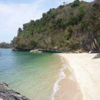 Borawan Island, Quezon Province