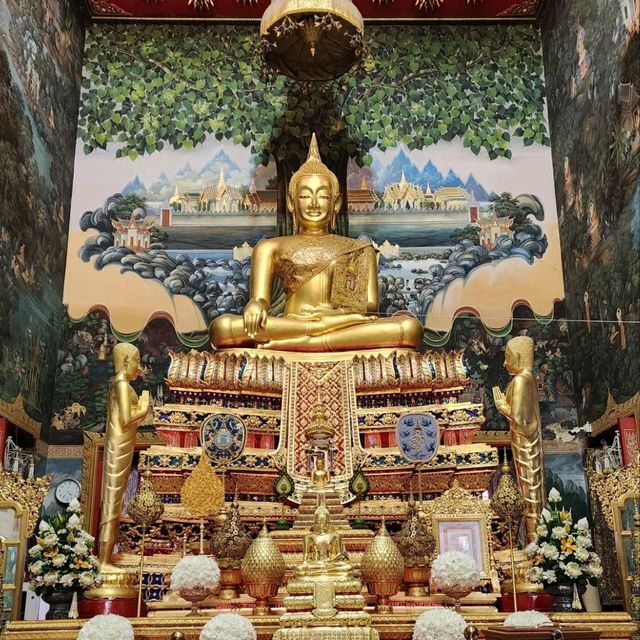 วัดไร่ขิง วัดดังนครปฐม