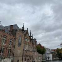 Autumn's Embrace: Bruges!