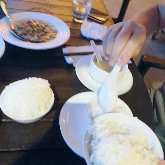 超大而且豐富打卡位的花園！用餐物超所值！