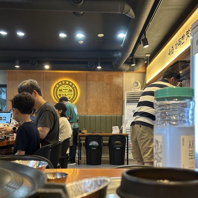 동탄북광장 효자동솥뚜껑, 푸짐한 삼겹살 맛집