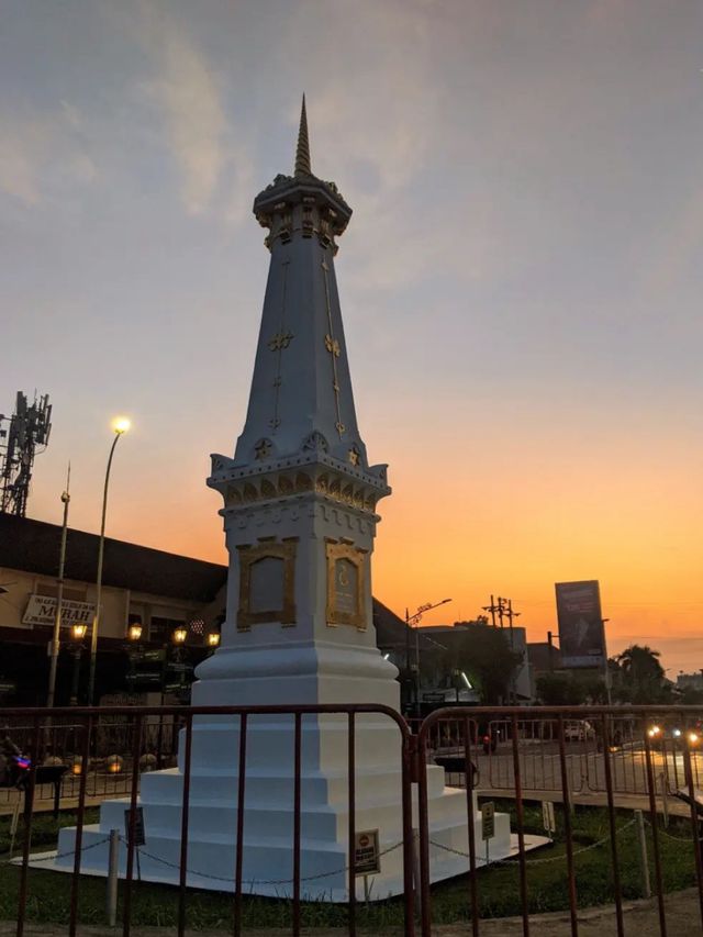 Tugu Jogja: The Symbol Of Yogyakarta City🫀
