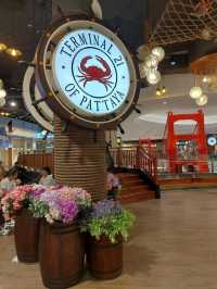 มัมถ่ายรูปสวยๆ ใน Terminal 21 Pattaya