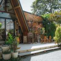 THREE ICONIC คาเฟ่สไตล์ญี่ปุ่นกลางสวน คาเฟ่ปทุมธานี