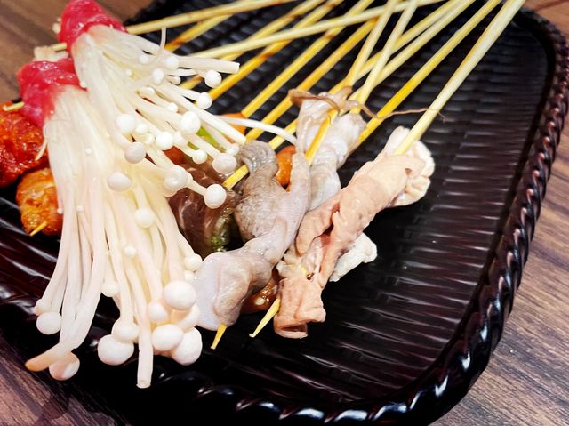 臺中西屯 逢甲商圈串串火鍋 蜀都串串火鍋(逢甲店)