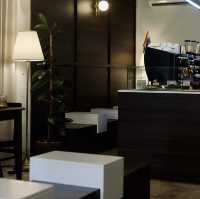 Tryst Bangkok คาเฟ่ย่านเตาปูน