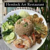 ข้าวผัดน้ำพริกกุ้งสด ร้าน Hemlock Art 🤤
