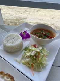 タイ人シェフが作る 本格タイ料理のお店♪