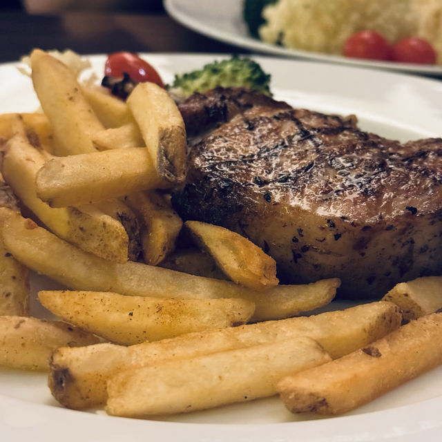 👸🏻皇后飯店 Queen's Cafe
