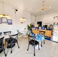 Le Blue เลอบลู คาเฟ่หนองคาย