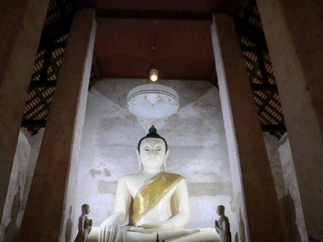 เที่ยววัดแม่ปลื้ม อยุธยา