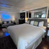 BANGKOK MUST STAY 5 STAR HOTEL -AKARA HOTEL 