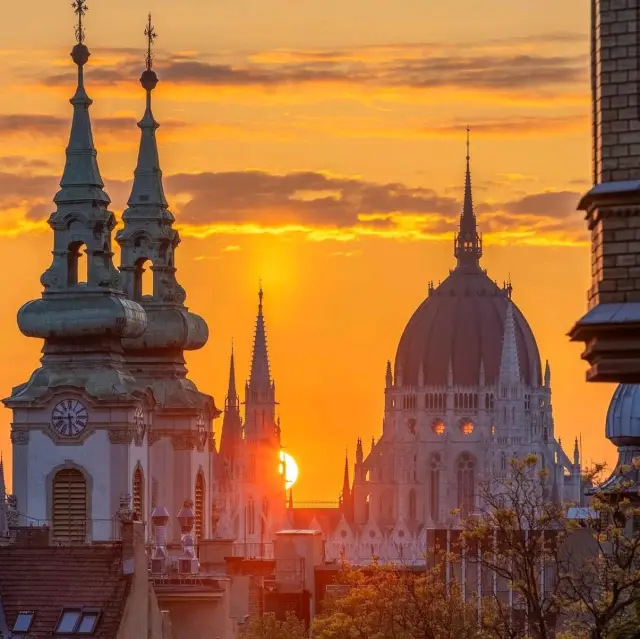 Budapest: The Jewel of the Danube 🌟🇭🇺