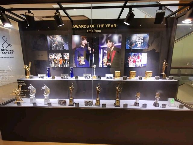 Library Starfield COEX Mall & SMTOWN MUSEUM
