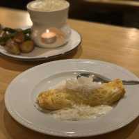 【東京🗼】牡蠣タワーとチーズが美味しい新宿のバル🦪