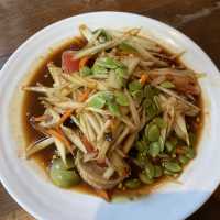 ตำกระเทยสาเกต ร้านเด็ดมิชลิน2024