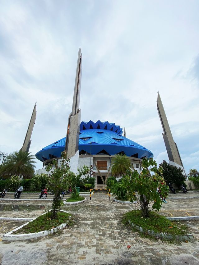 Smallest national capital in the world - MALÉ 🇲🇻