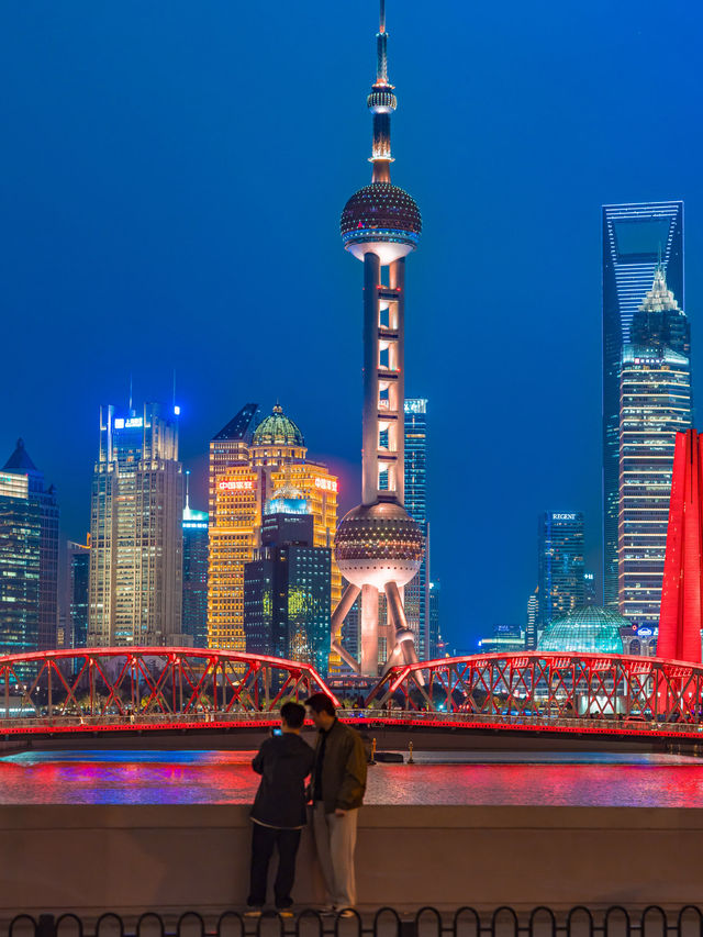 Zhapu Road Bridge จุดถ่ายรูปหอไข่มุกยามค่ำคืน