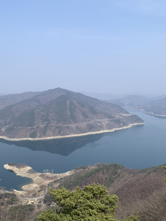 모노레일바이크 탑승하고 올라가는 비봉산 정상
