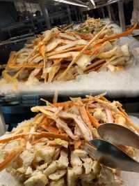 Feast Fit for a King: Indulging at Bacchanal Buffet in Caesar's Palace