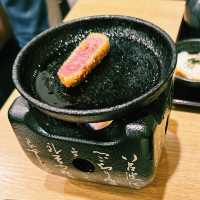 配上完美比例的黃金薄衣@京都勝牛🥩