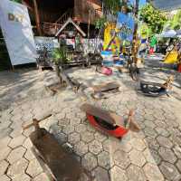 ตลาดฉำฉา : กาดชุมชนโหล่งฮิมคาว สันกำแพง เชียงใหม่