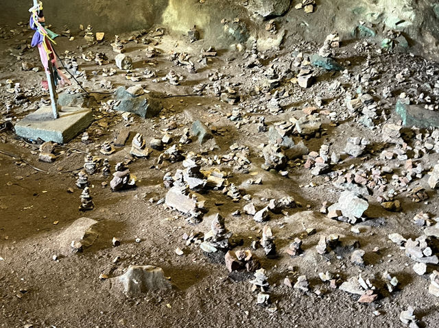 泰國攀牙府 大自然的修行場 Wat Suwan Khuha วัดสุวรรณคูหา