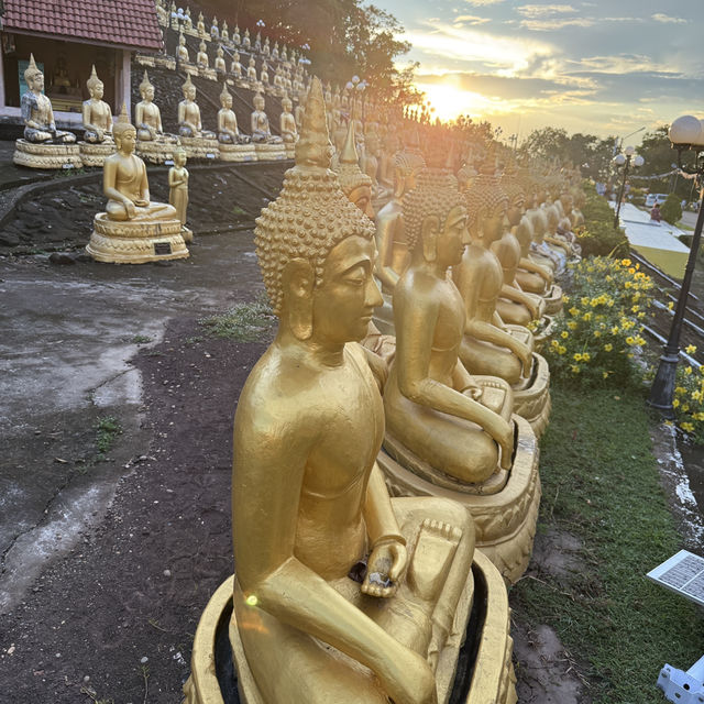 วัดพูสะเหล้า วัดที่มีมุมมองที่สวยที่สุดของปากเซ