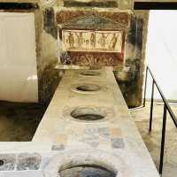 Pompeii resurgence as a bustling city once again