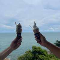 คาเฟ่วิวทะเลเขาพลายดำ