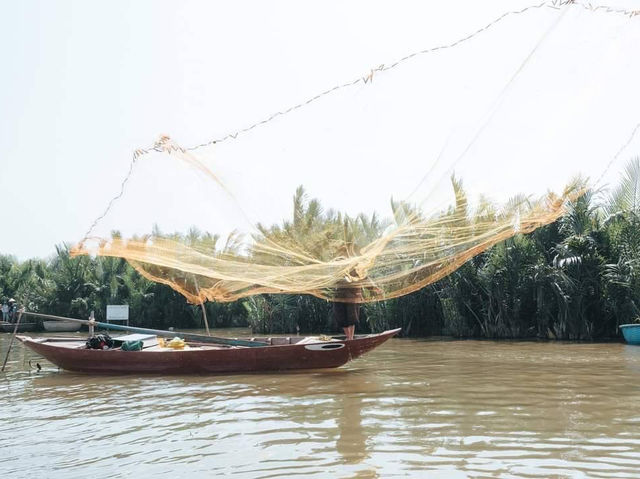 เรือกระด้ง หรือ Basket Boat