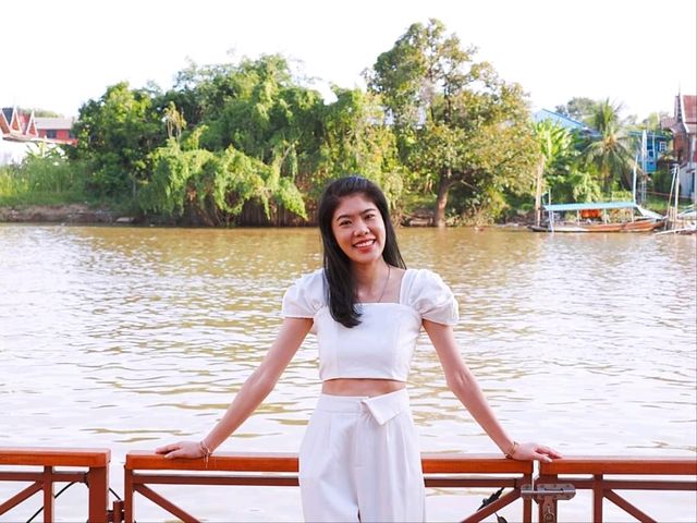 ร้านอาหารบรรยากาศดีริมแม่น้ำเจ้าพระยา