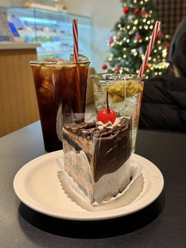 늦게까지 여는 신당 감성카페🌙☕️