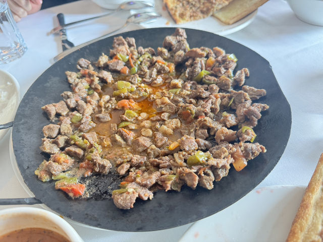 土耳其之旅🇹🇷｜孔亞午餐當地餐廳「Lokmahane 」