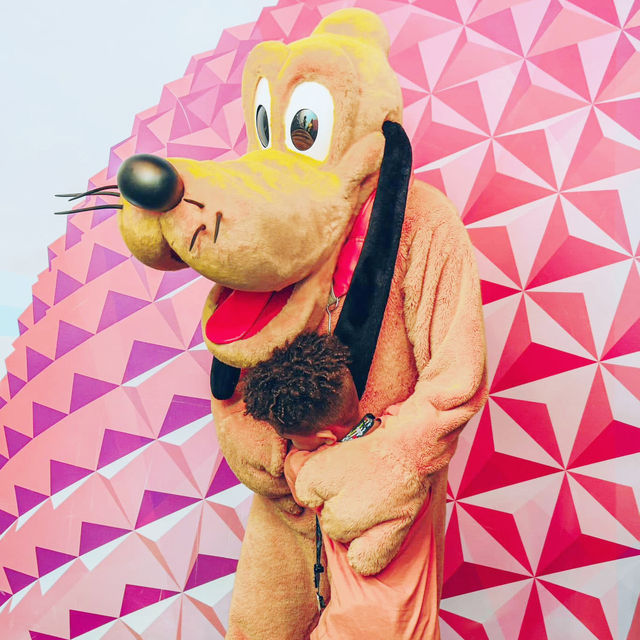 Magical Moments: Top Christmas Character Meet-and-Greets at Disney Orlando 🇺🇸