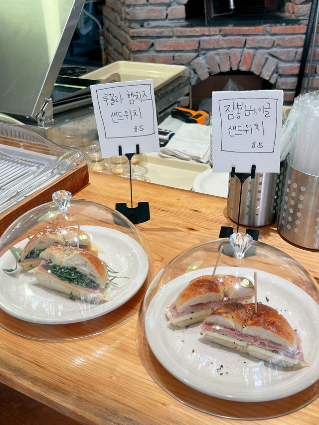 런베뮤보다 맛있는 남양주 굴뚝에 걸린 베이글