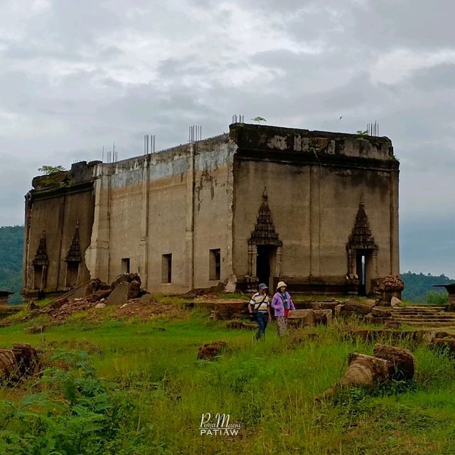 ล่องเรือชมวัดใต้บาดาล สังขละบุรี