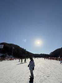 Snowboarding in Vivaldi Park Korea!
