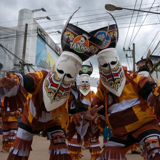 【タイ】ピーターコーン祭りへ行こう👻