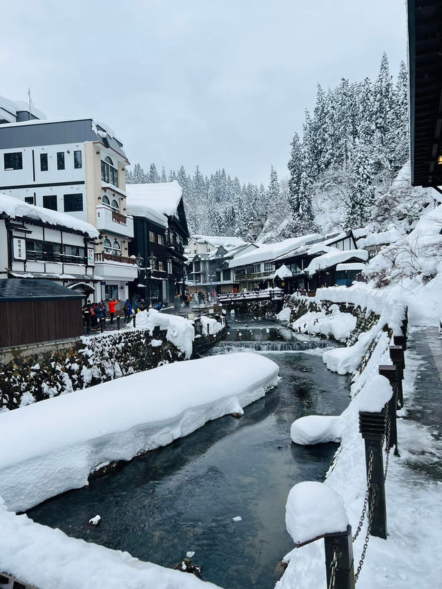 Yamadara & Ginzan Onsen