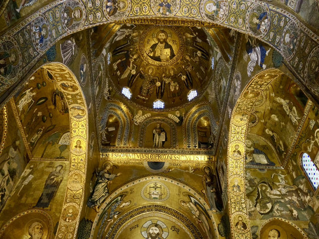 【イタリア・パレルモ】圧巻の神々しさパラティーナ礼拝堂