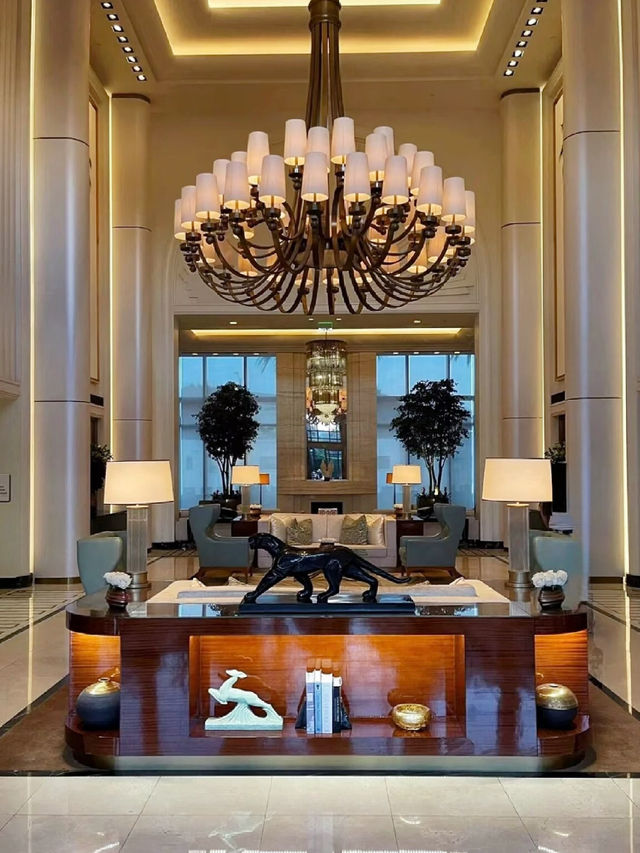 Hollywood Glamour & Timeless Luxury: My Stay at Waldorf Astoria Beverly Hills!