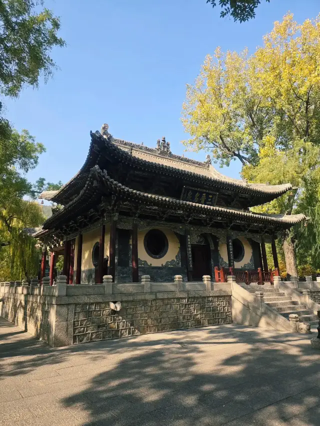 Jinci - west of Taiyuan