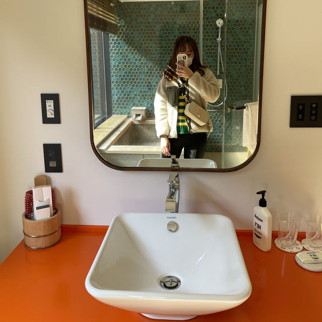 箱根の超オススメ宿♨️ 和風と洋風がミックスされたスタイリッシュで快適な空間の温泉旅館です🎶
