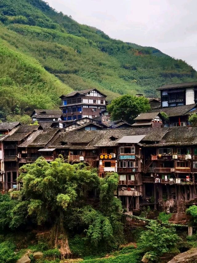 Step into History: Your Ultimate Travel Guide to Bing'an Ancient Town!