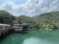Discovering Dinghushan Lake Scenic Spot