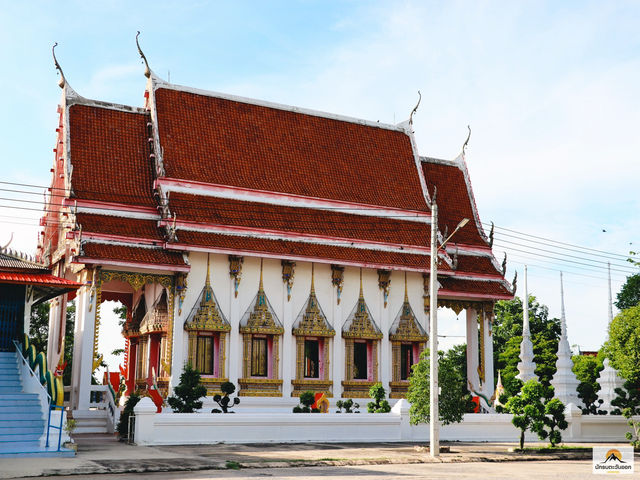 วัดกลาง อยุธยา