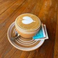 nice laidback looking cafe