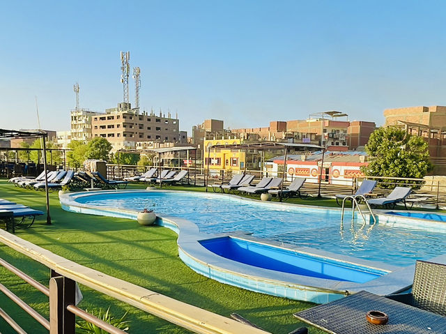This cruise offers an incredible way to experience Egypt 🇪🇬 👫😎